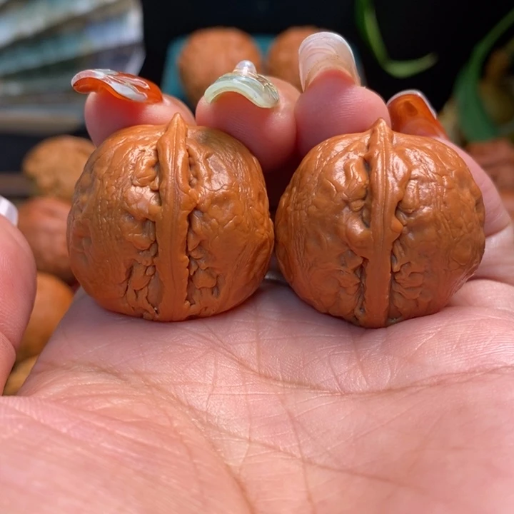 文玩核桃把件铁锤