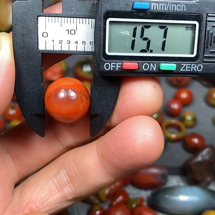 未镶嵌南红玛瑙挂件