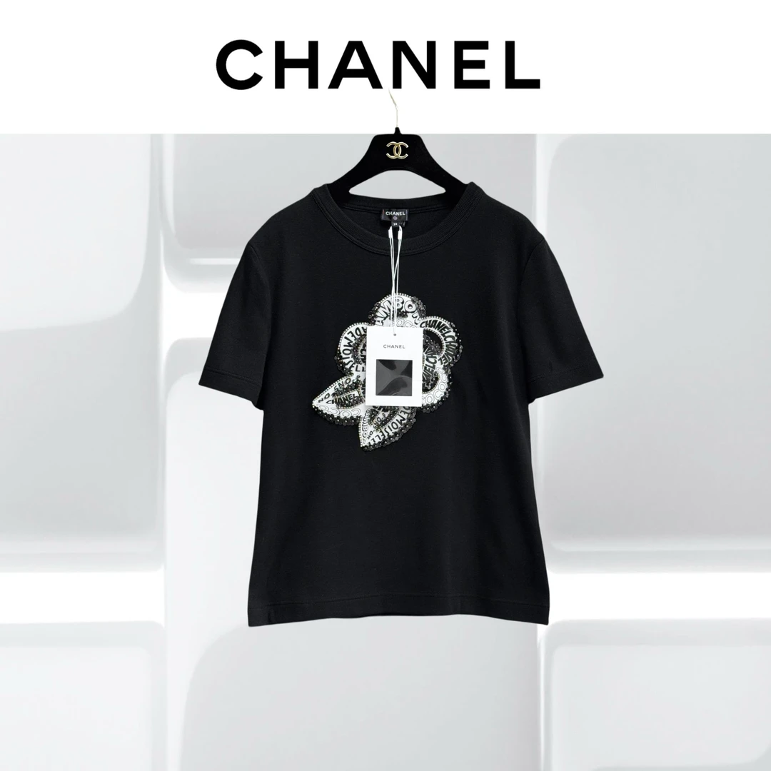 99新 Chanel/香奈儿 38码23K刺绣山茶花图案黑色短袖T恤