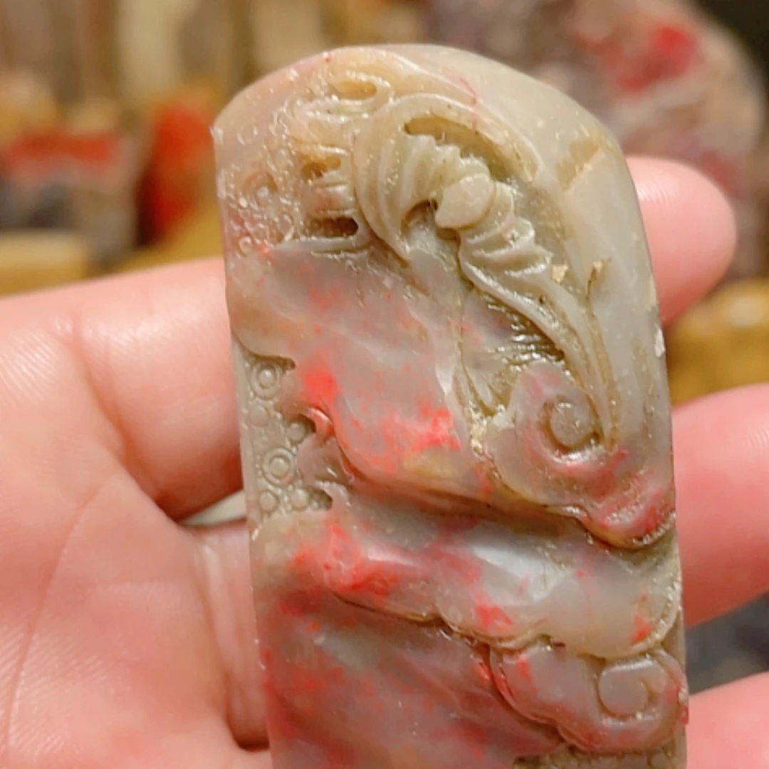 【闪购商品】老挝石昌化鸡血石