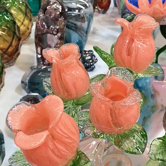 琉璃花瓶高45厘米宽9厘米