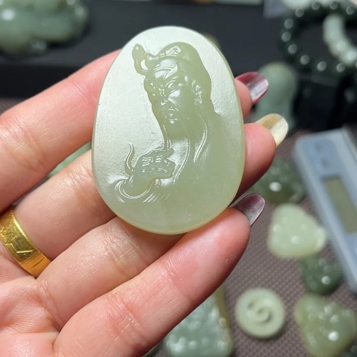 和田玉（糖玉）未镶嵌挂件