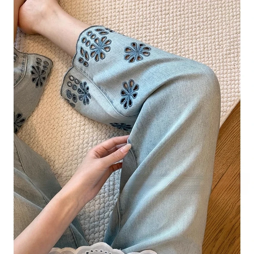 设计感镂空刺绣花边牛仔裤女夏薄款梨形身材高腰显瘦阔腿九分裤