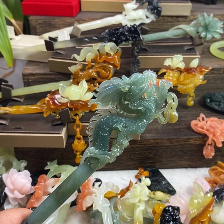 蛇纹石玉发饰合金凡***端