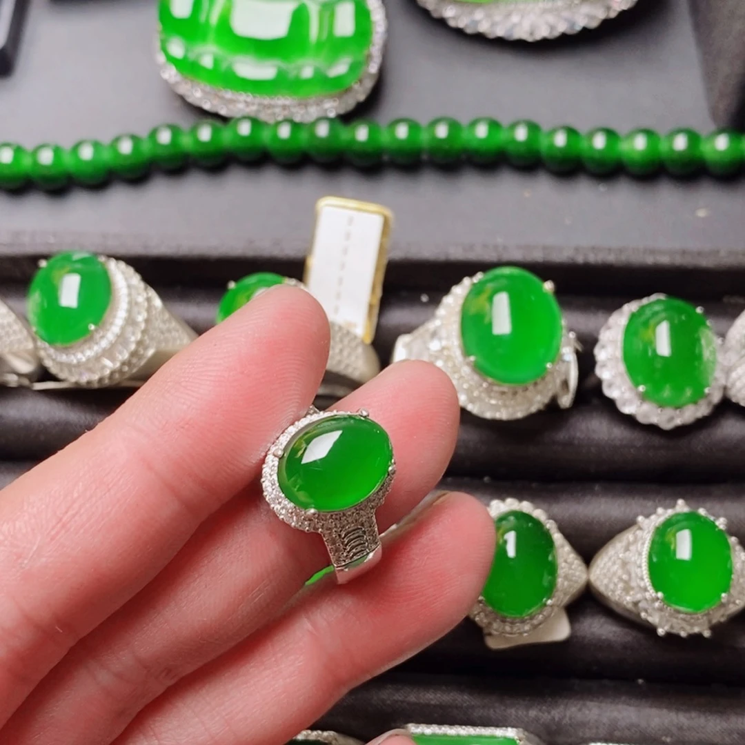 未镶嵌戒指翡翠轻**酒天然翡翠