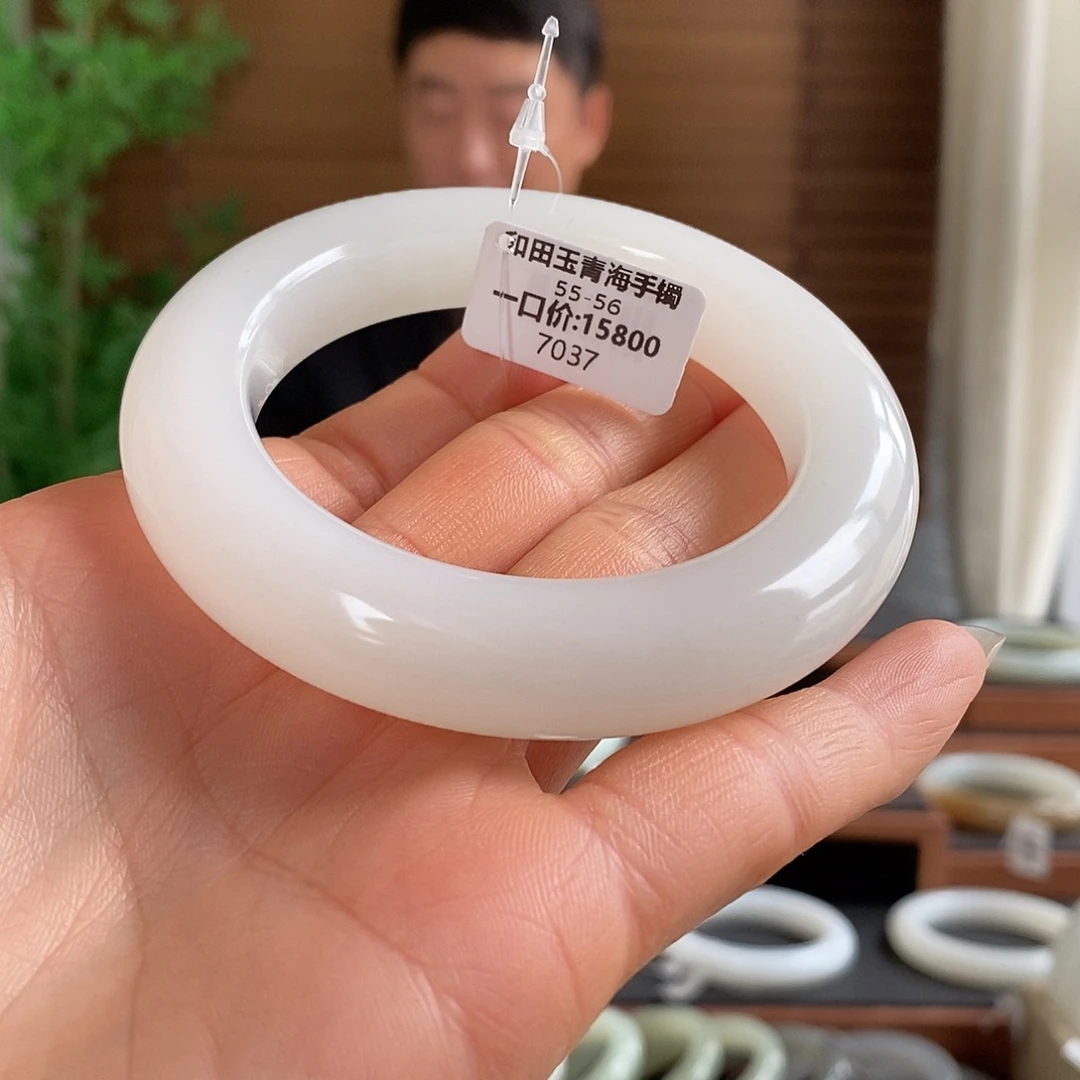 和田玉未镶嵌手镯703
