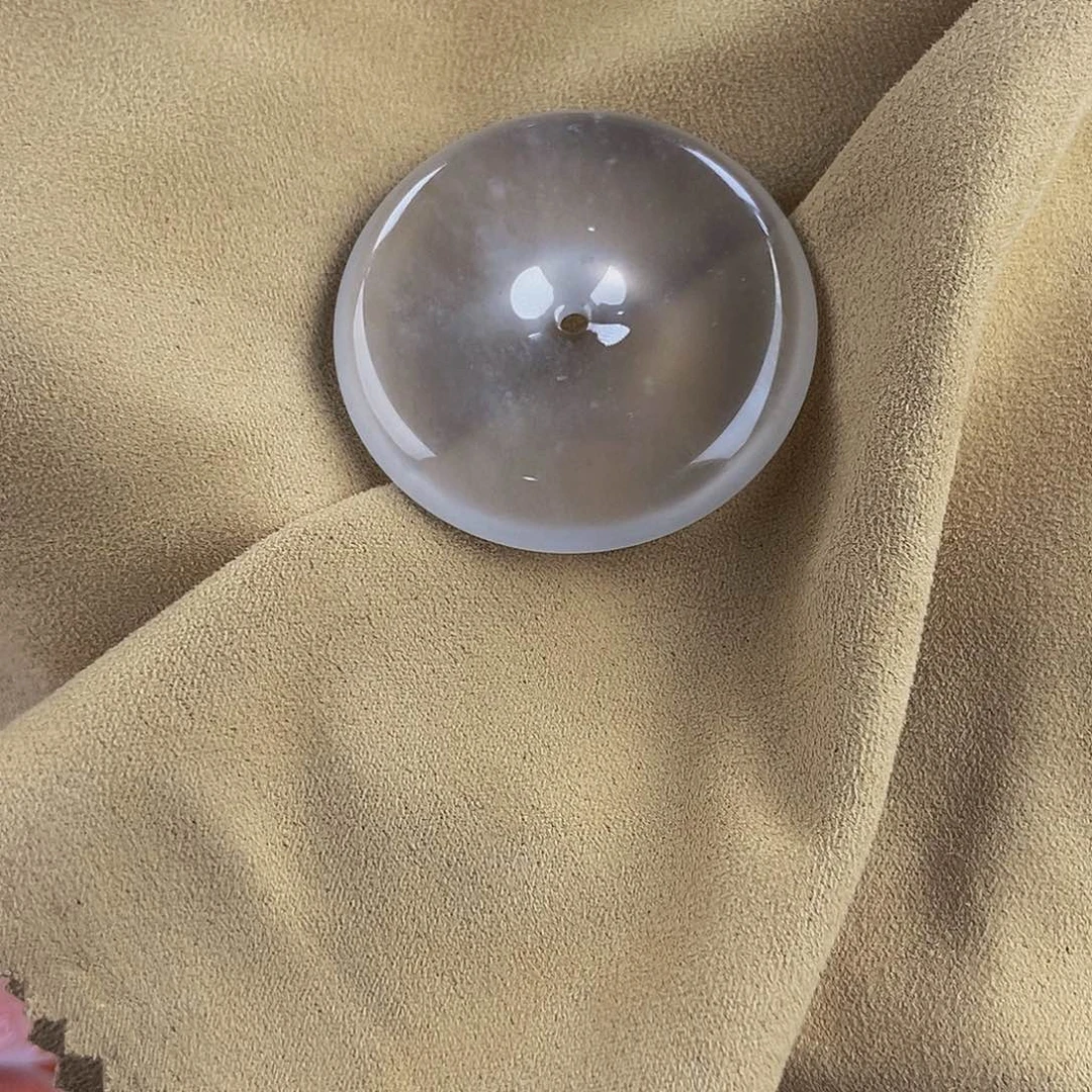 石英质玉颈饰未镶嵌