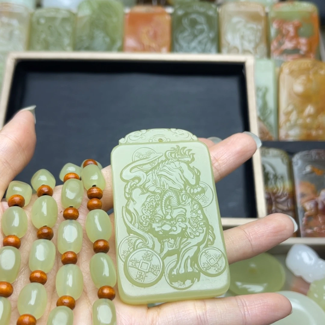 直播间主播推荐好物