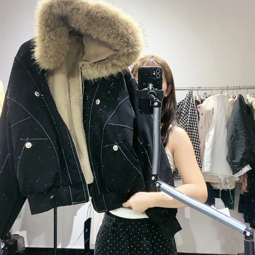 【闪购商品】黑色外套