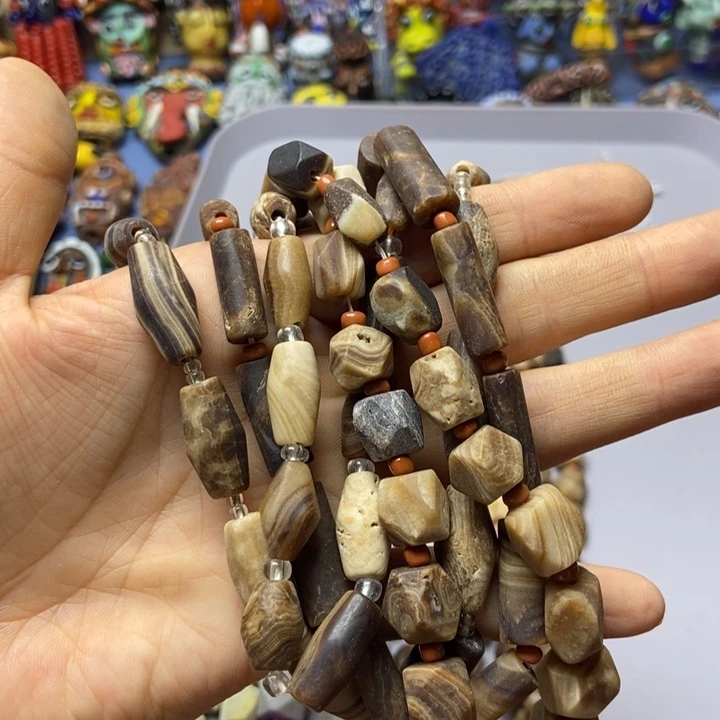 琉璃颈饰蓝蓝专拍