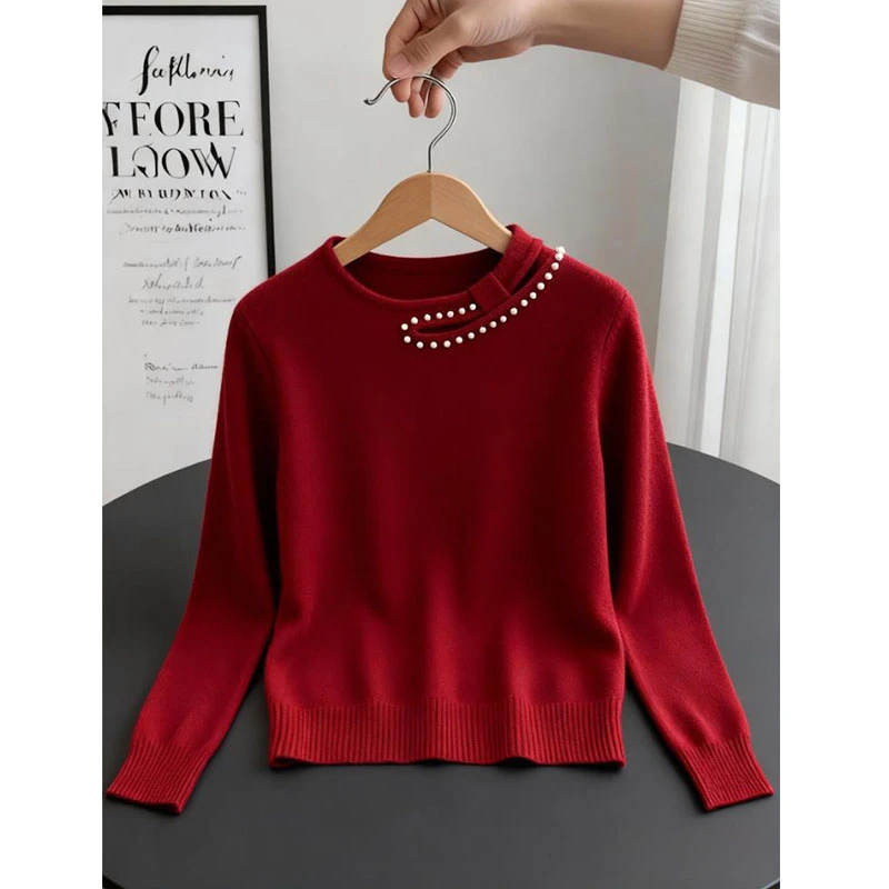 红色针织衫女款2025秋冬季新款气质减龄设计感钉珠内搭打底衫上衣
