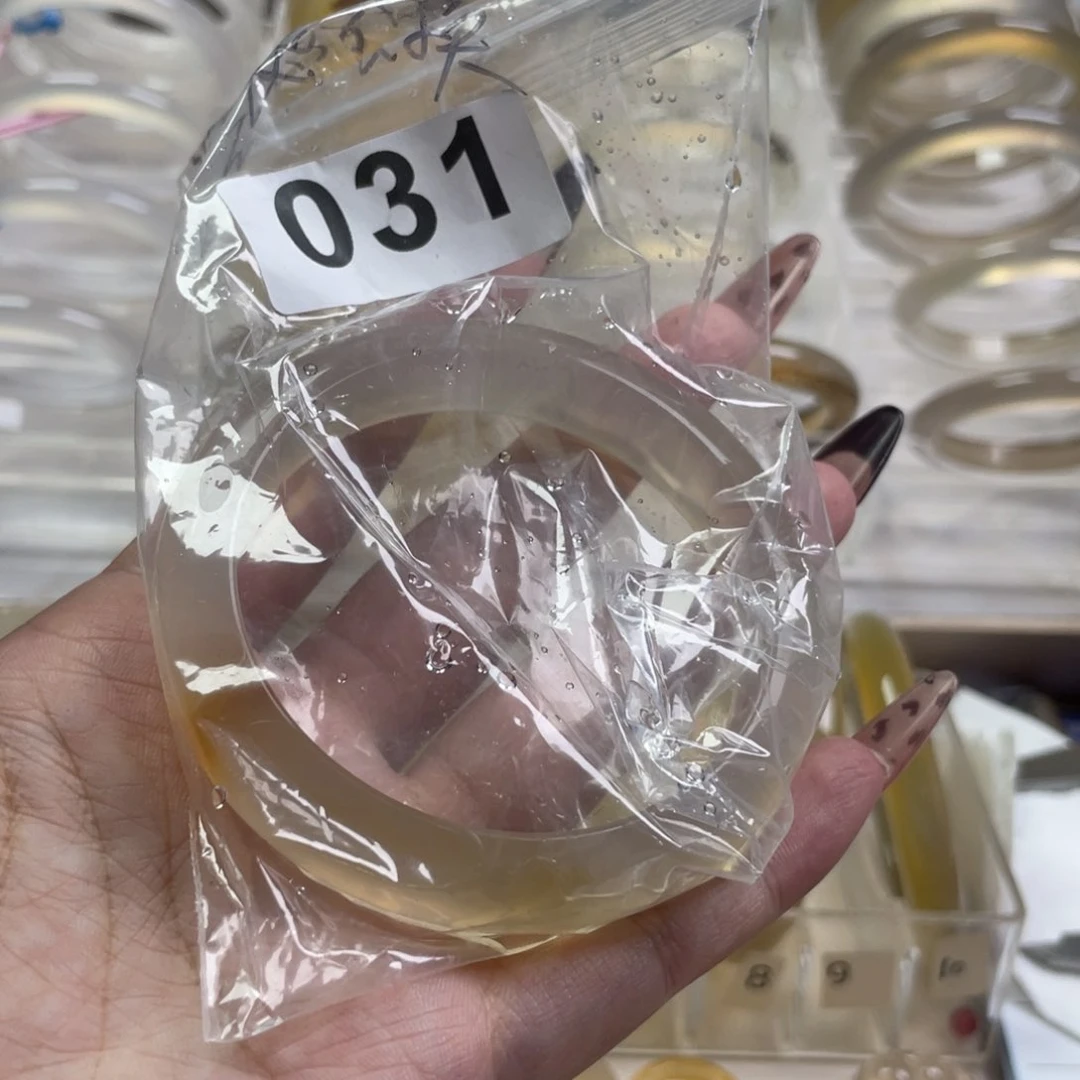 手镯玛瑙/玉髓未镶嵌?*