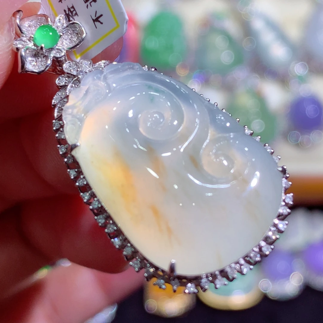 翡翠18K金镶嵌吊坠(不含链)