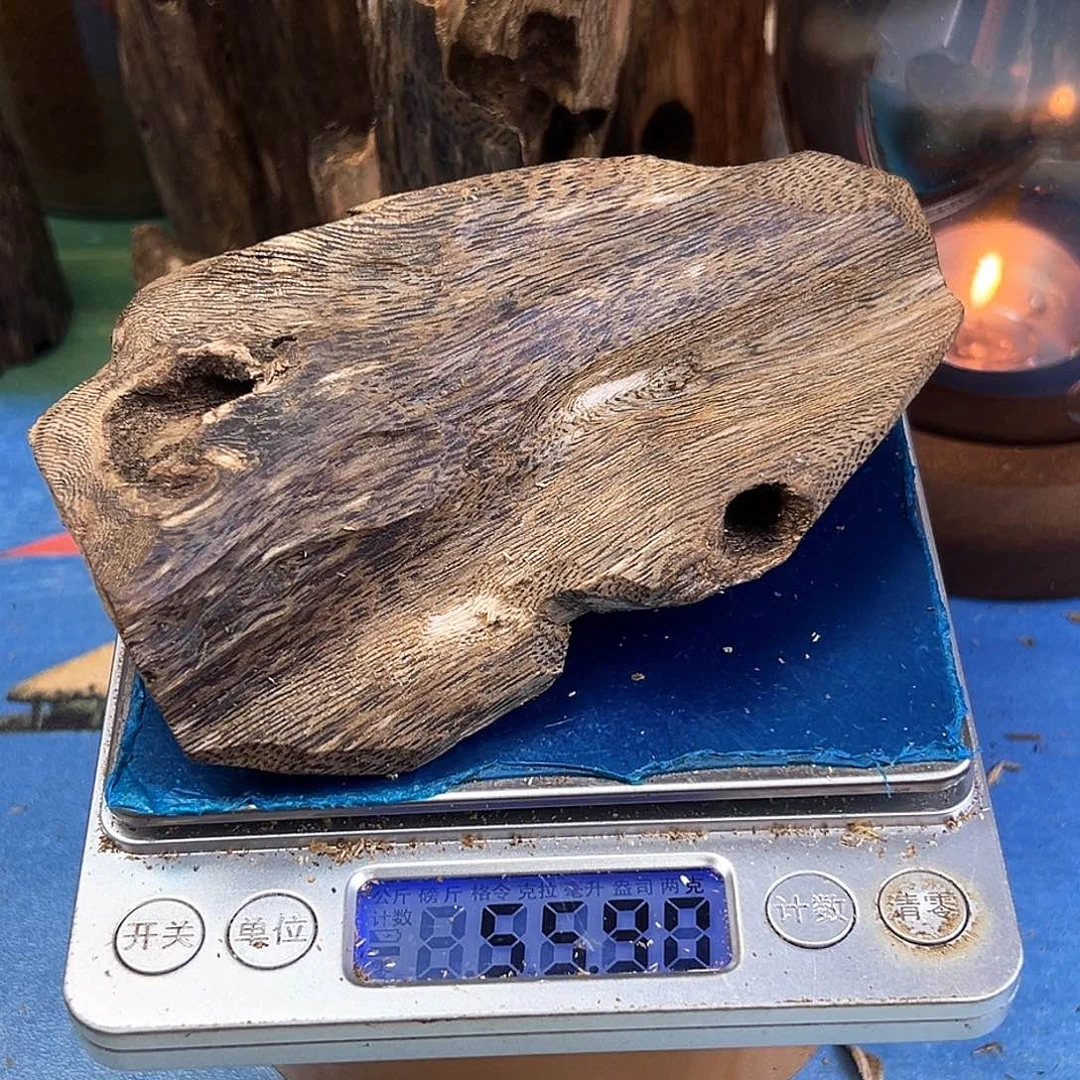 木质绿奇楠虫漏白棋55克