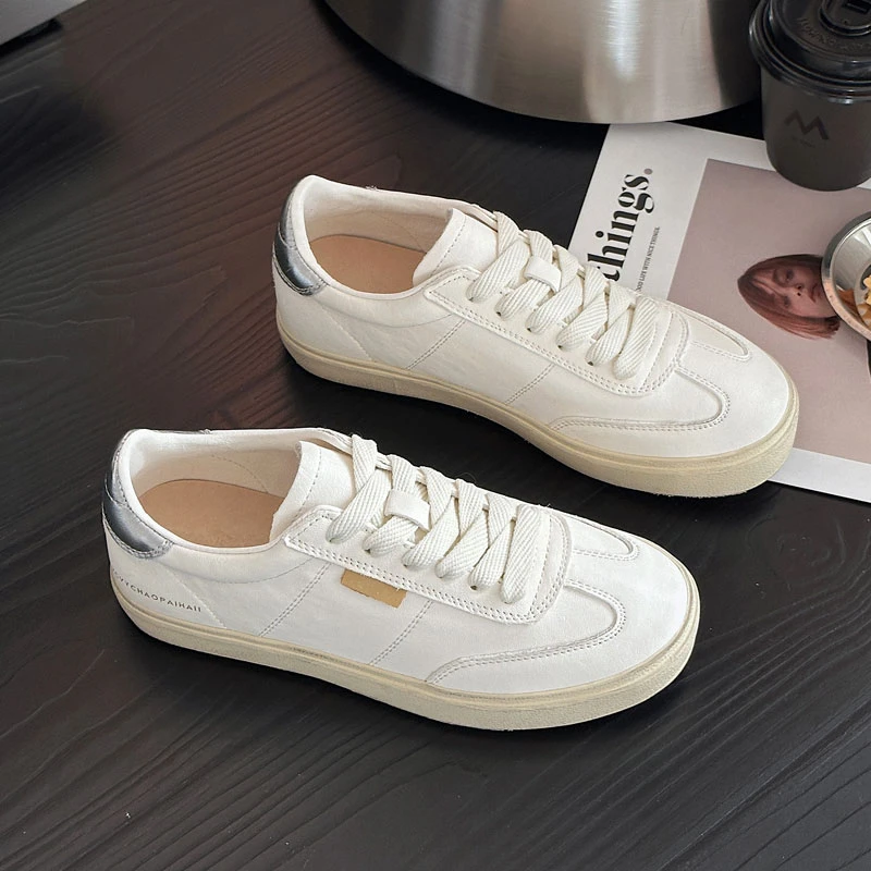 平跟透气圆头低帮水洗马皮休闲板鞋高帮板鞋运动学生ins潮鞋