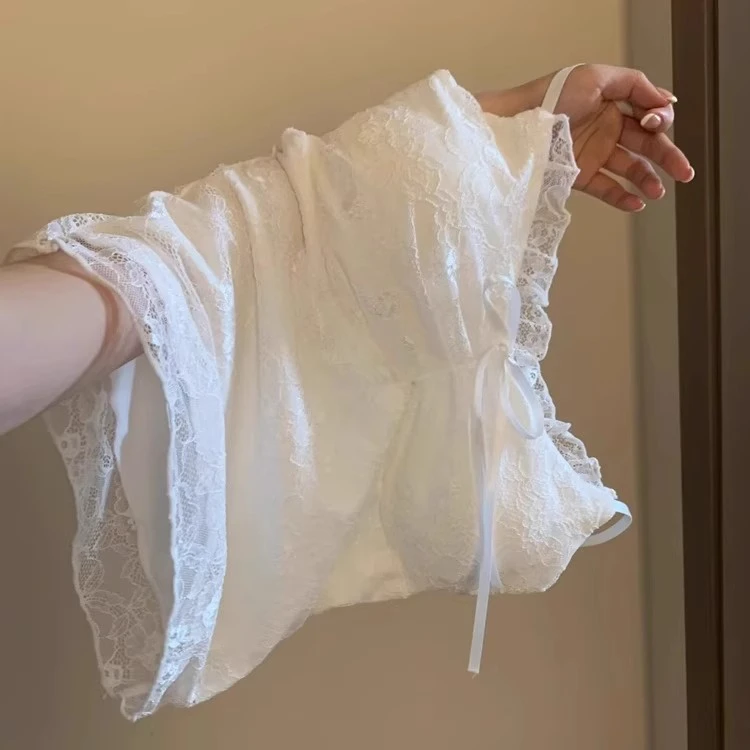 带胸垫蕾丝蝴蝶结吊带背心女夏外穿V领内搭辣妹打底网纱性感上衣