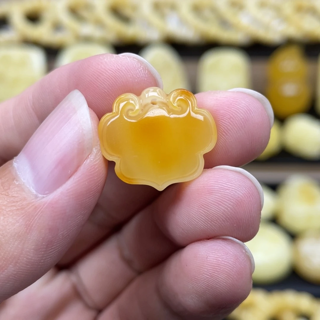 琥珀未镶嵌裸石琥珀蜜蜡