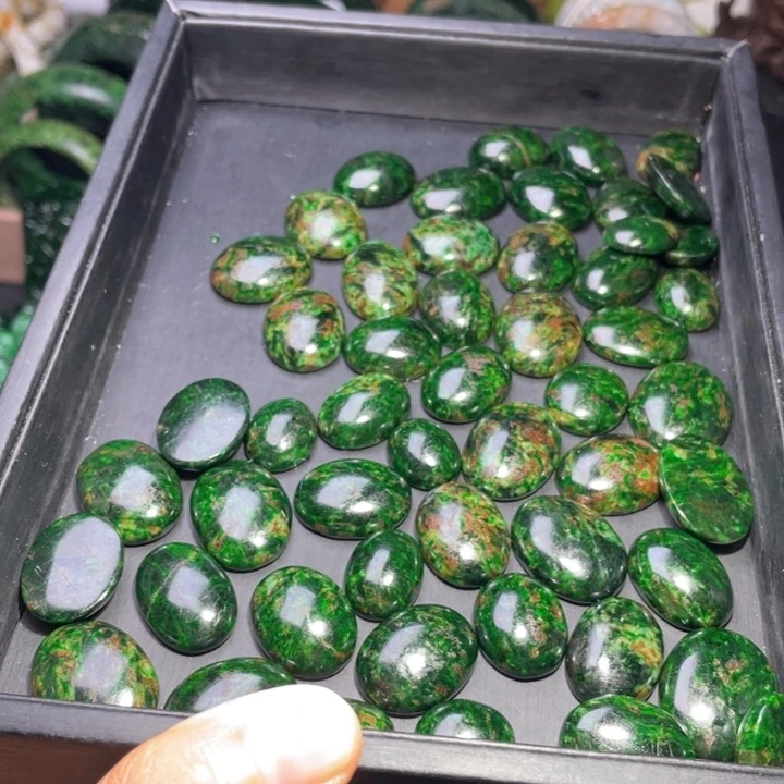 无非金属特色蛋面150一个