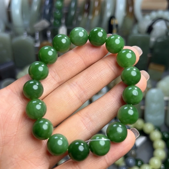 和田玉未镶嵌手串