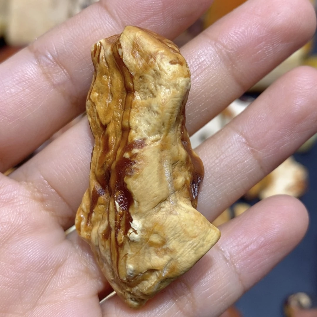 定制琥珀蜜蜡原石