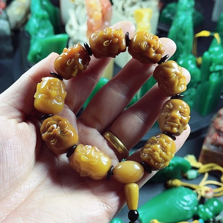 老挝石明****~老挝北部田黄石