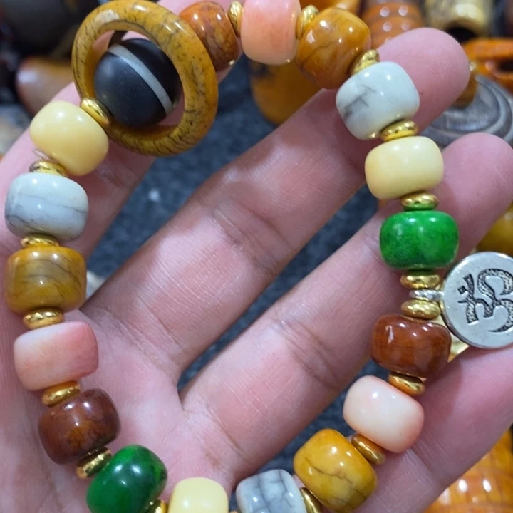 滴血莲花菩提吊坠