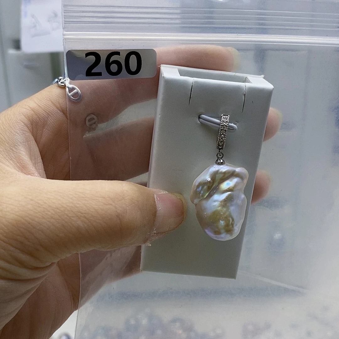 颈饰合金淡水珍珠