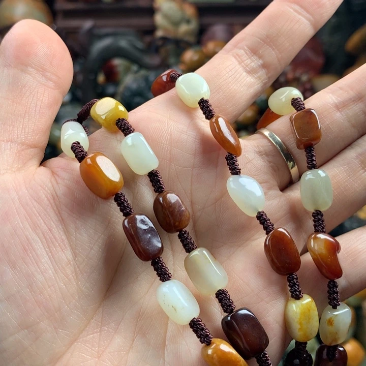 岫岩河磨玉（透闪石质玉）把件未镶嵌