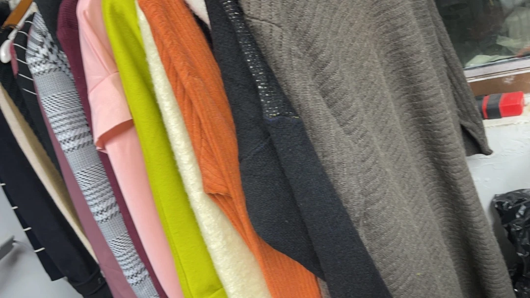 01A光头家女款上衣备注号