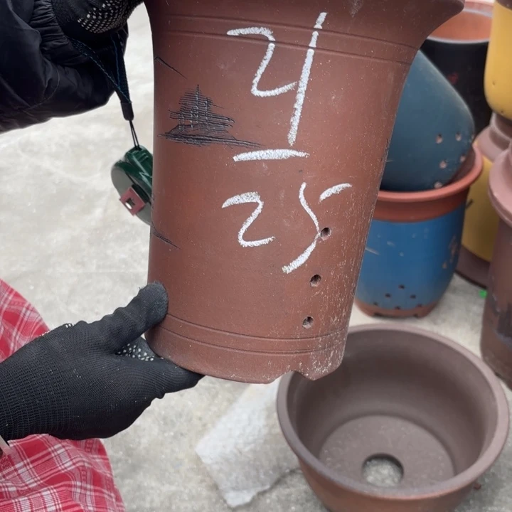 茶壶紫砂紫砂的颜色