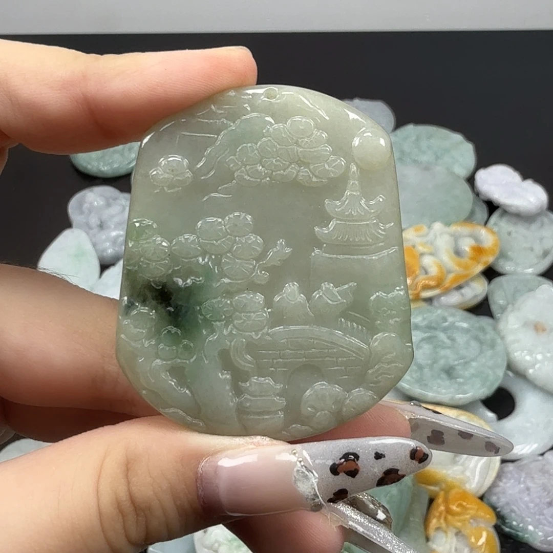 翡翠未镶嵌颈饰翡翠