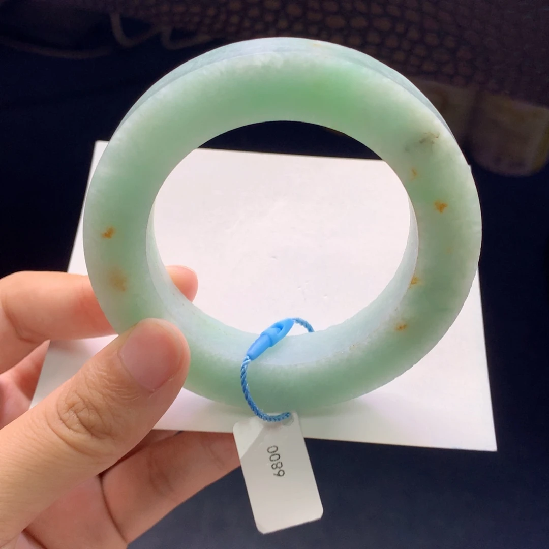 未镶嵌手镯定制翡翠