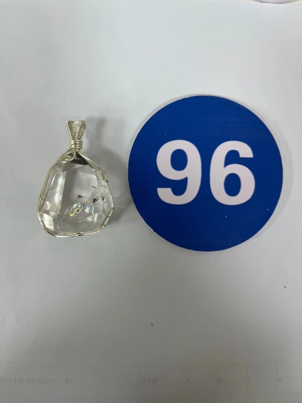 天然利姆利亚白阿赛随行水晶吊坠-96