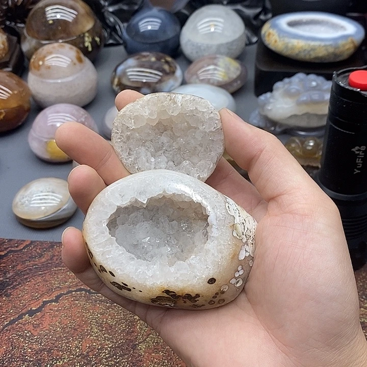 水晶摆件未镶嵌聚宝盆