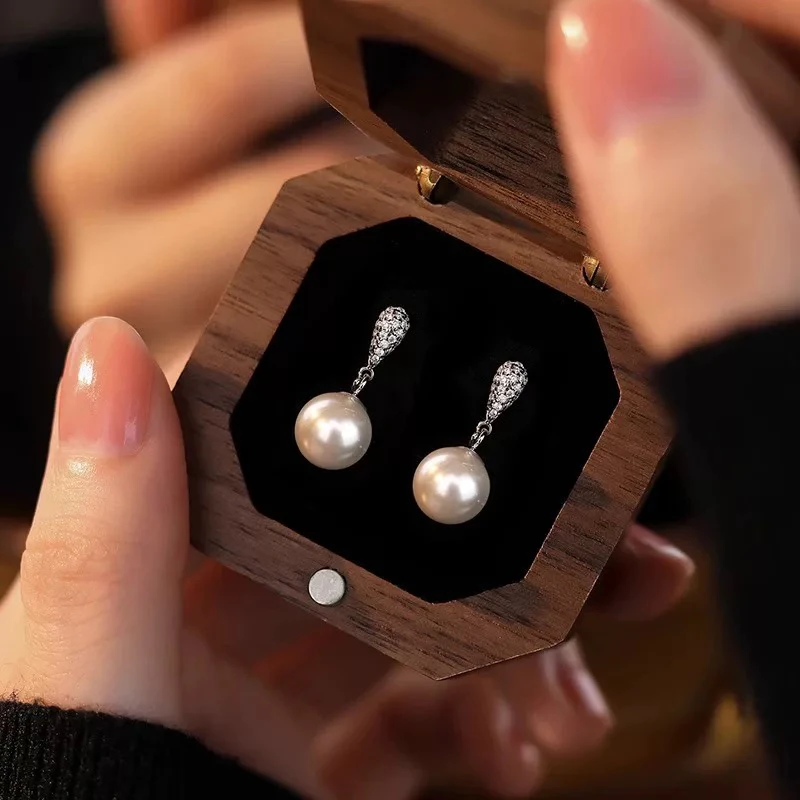 铜合金仿珍珠耳饰 许我耀眼赵露思同款耳环 优雅贵气高级感耳钉