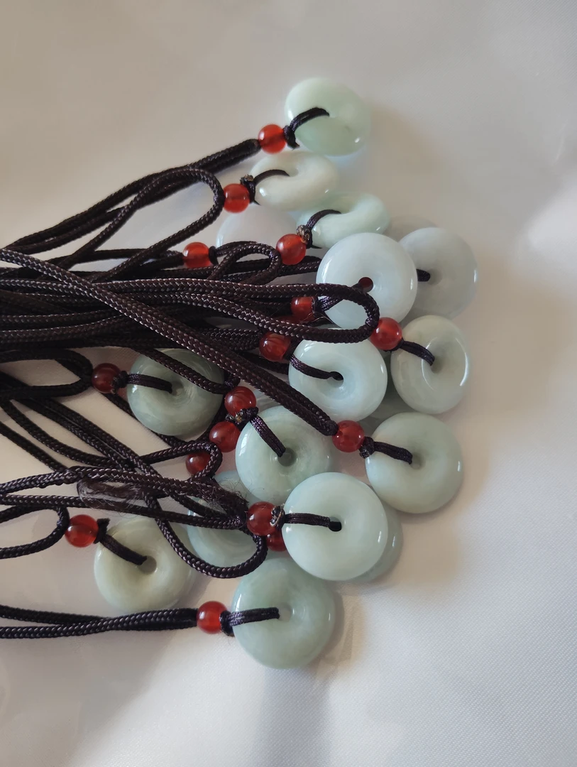 天然翡翠A货平安扣吊坠（多样性发一）