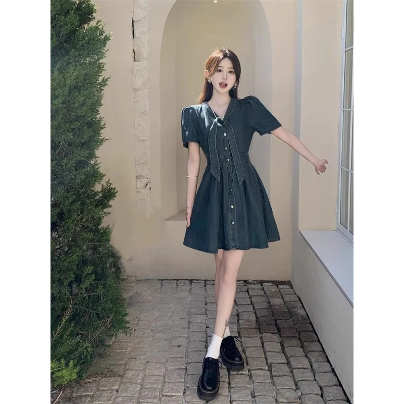 韩系复古小众短袖牛仔连衣裙女2025年夏季法式收腰显瘦百褶短裙子