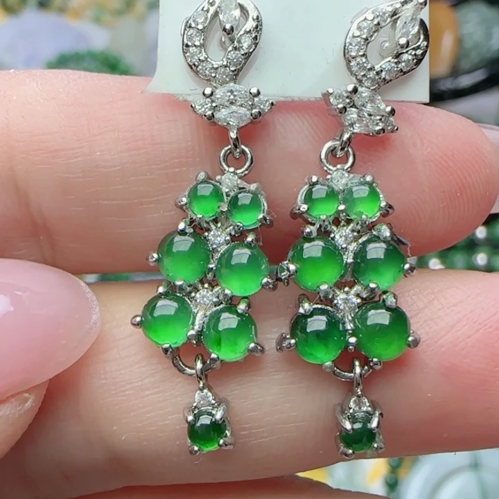 翡翠未镶嵌颈饰天然翡翠A货21