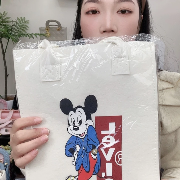 小牛皮（革）牛剖层皮革牛皮（革）