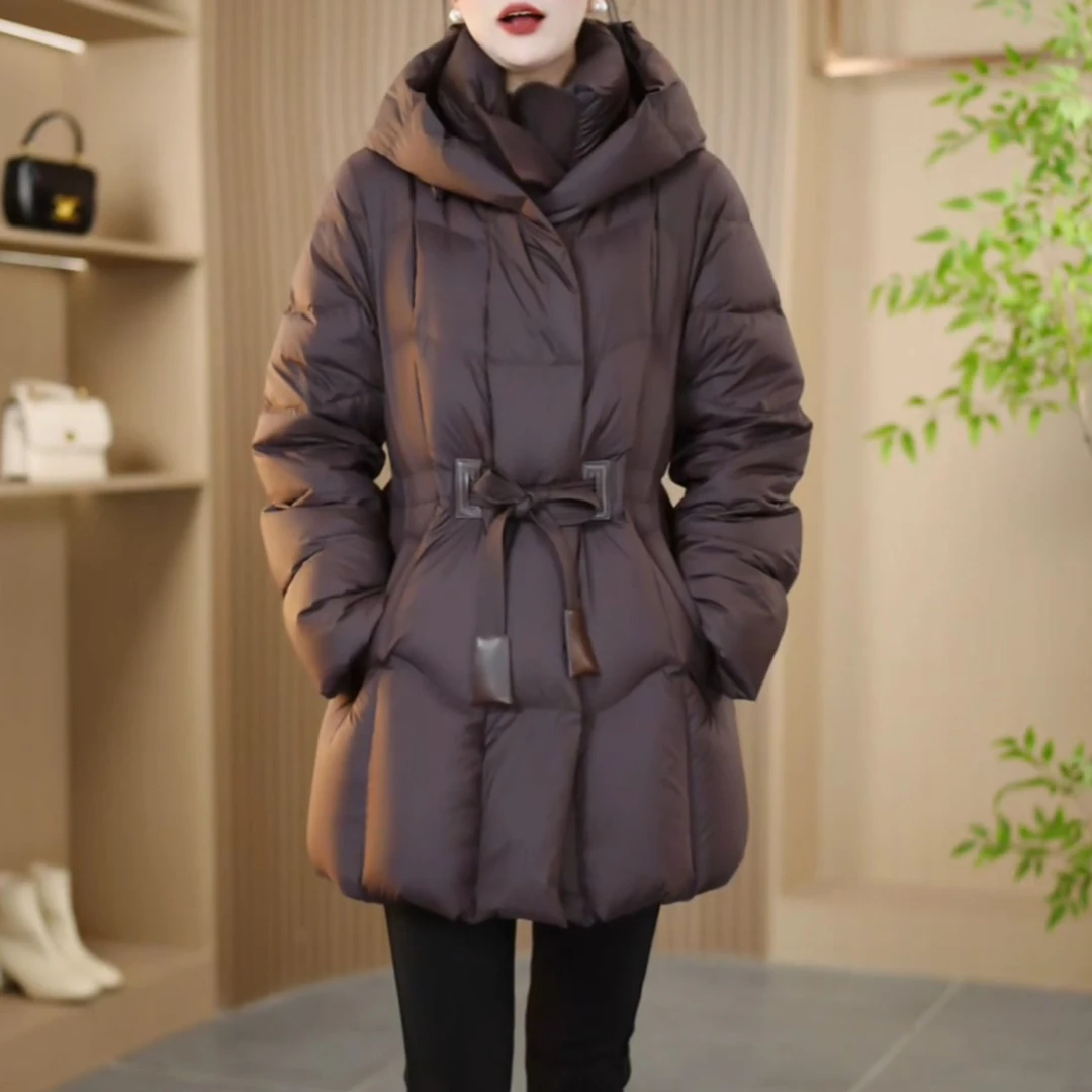 冬季新款优雅时尚百搭气质显瘦减龄休闲短款白鸭绒保暖羽绒服2025