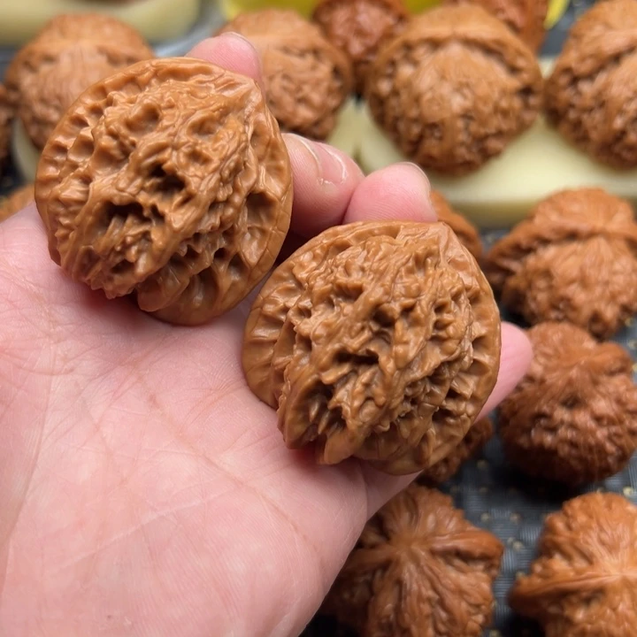 文玩核桃吊坠霞云领42全品