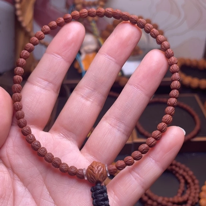 旮****桃核吊坠龙文桃核