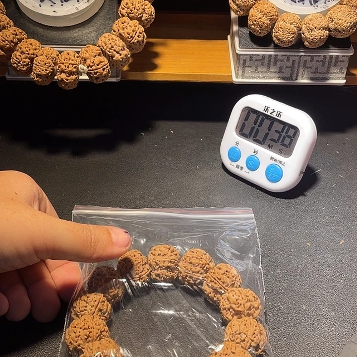 我***6金刚菩提手串金刚