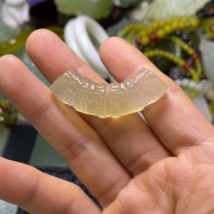 岫玉未镶嵌岫玉颈饰