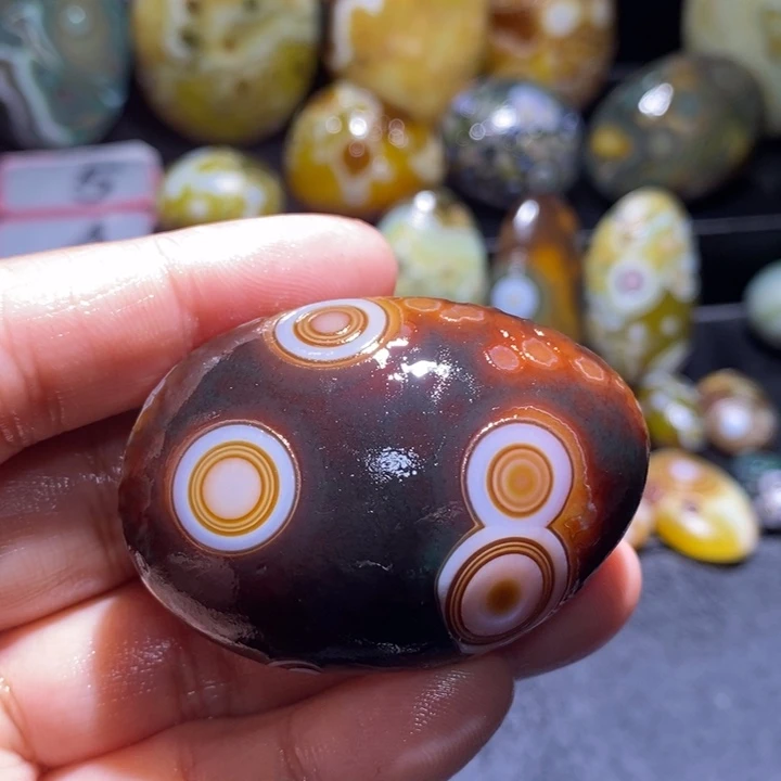 玛瑙/玉髓未镶嵌珠宝半成品67