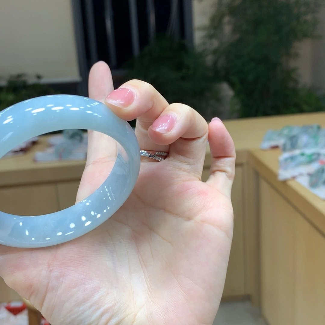 未镶嵌手镯翡翠不退不换