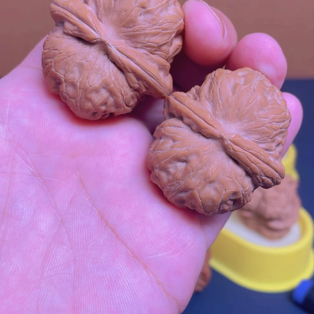 把件文玩核桃龙**龘黄尖