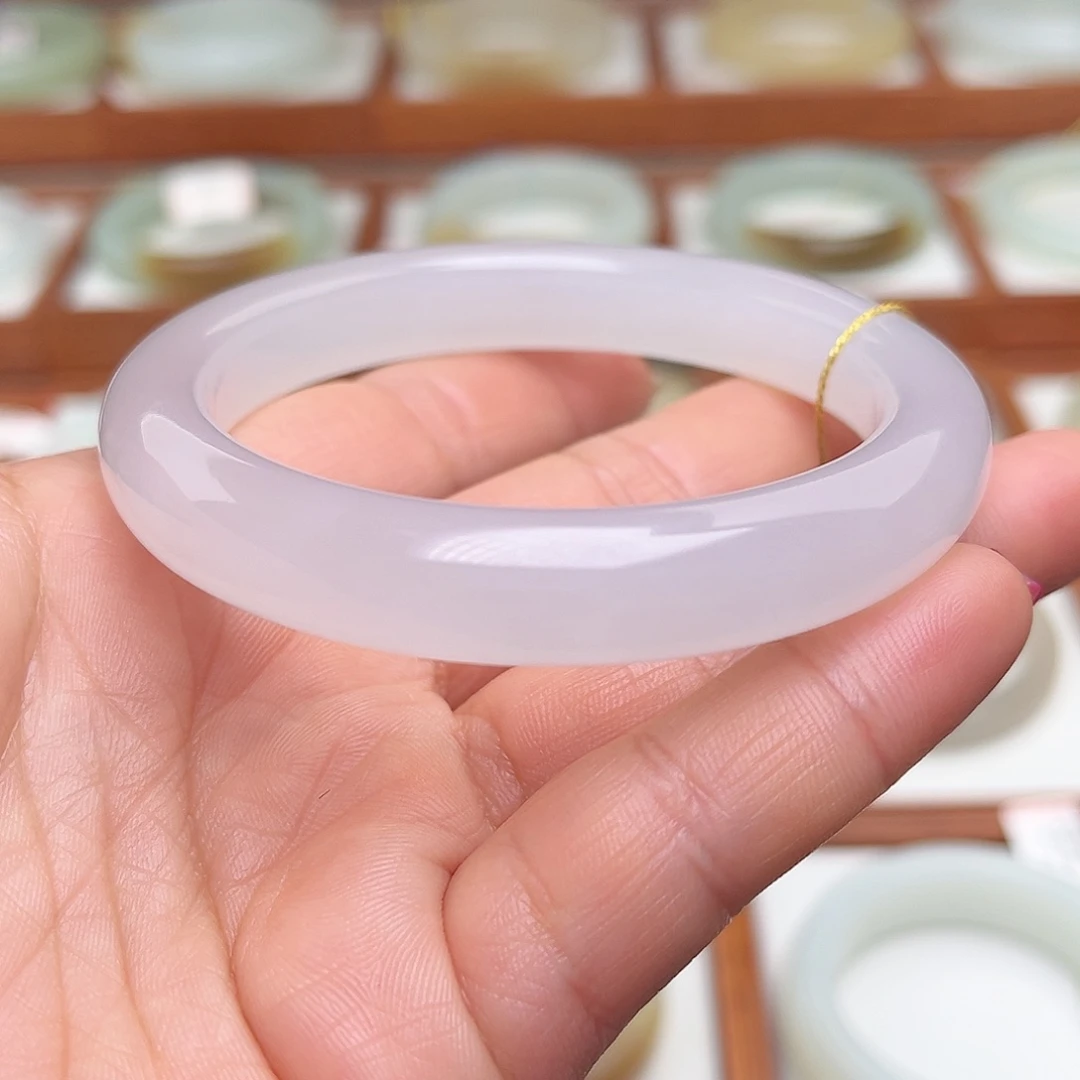 和田玉手镯未镶嵌58.5