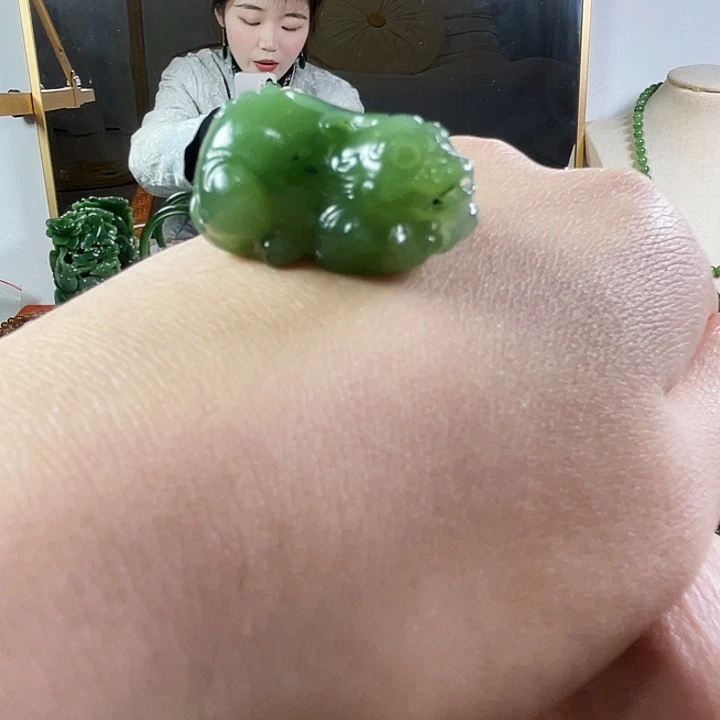 和田玉（碧玉）未镶嵌挂件