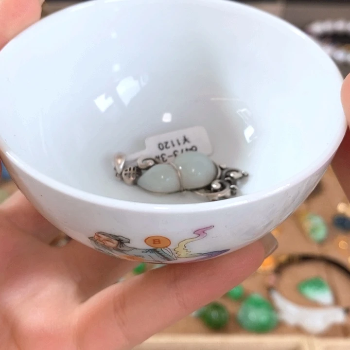 ****鱼杯瓷器摆件漂亮漂亮